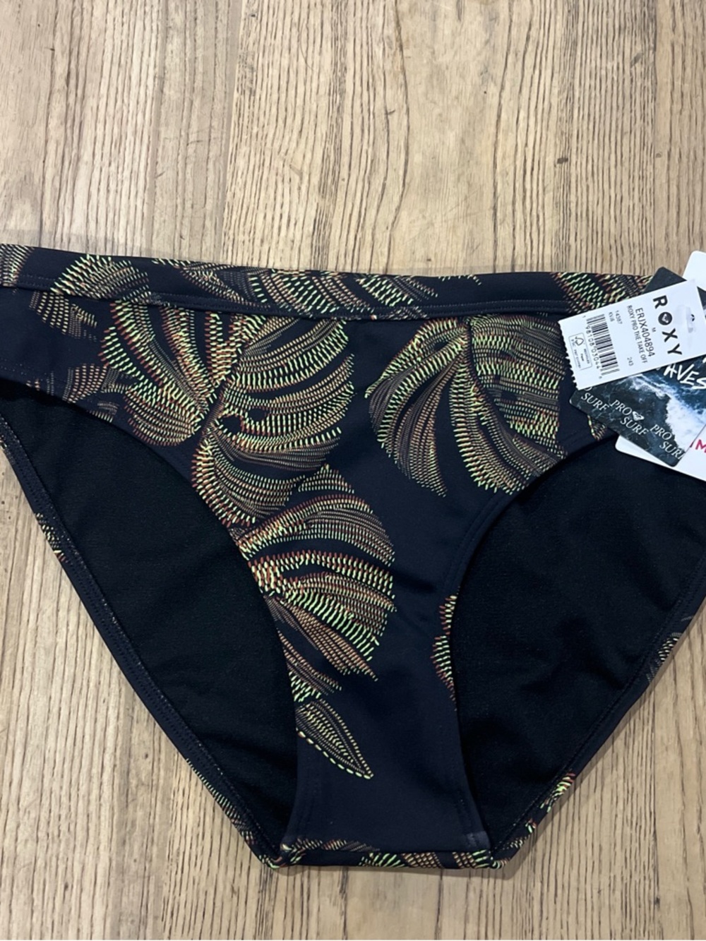 Roxy Black Tropical Leaf Bikini Bottoms size medium